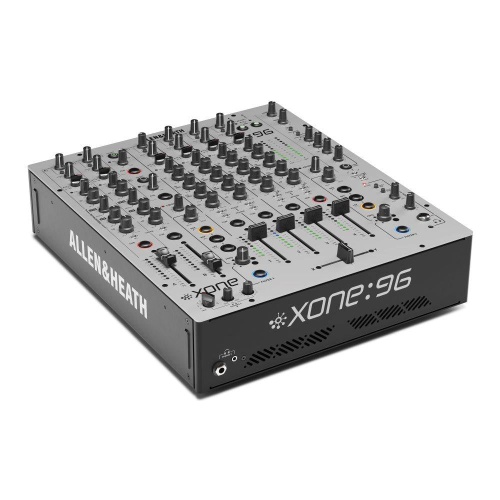 Allen & Heath Xone:96 dj mixer