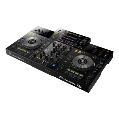 Pioneer DJ XDJ-RR dj controller